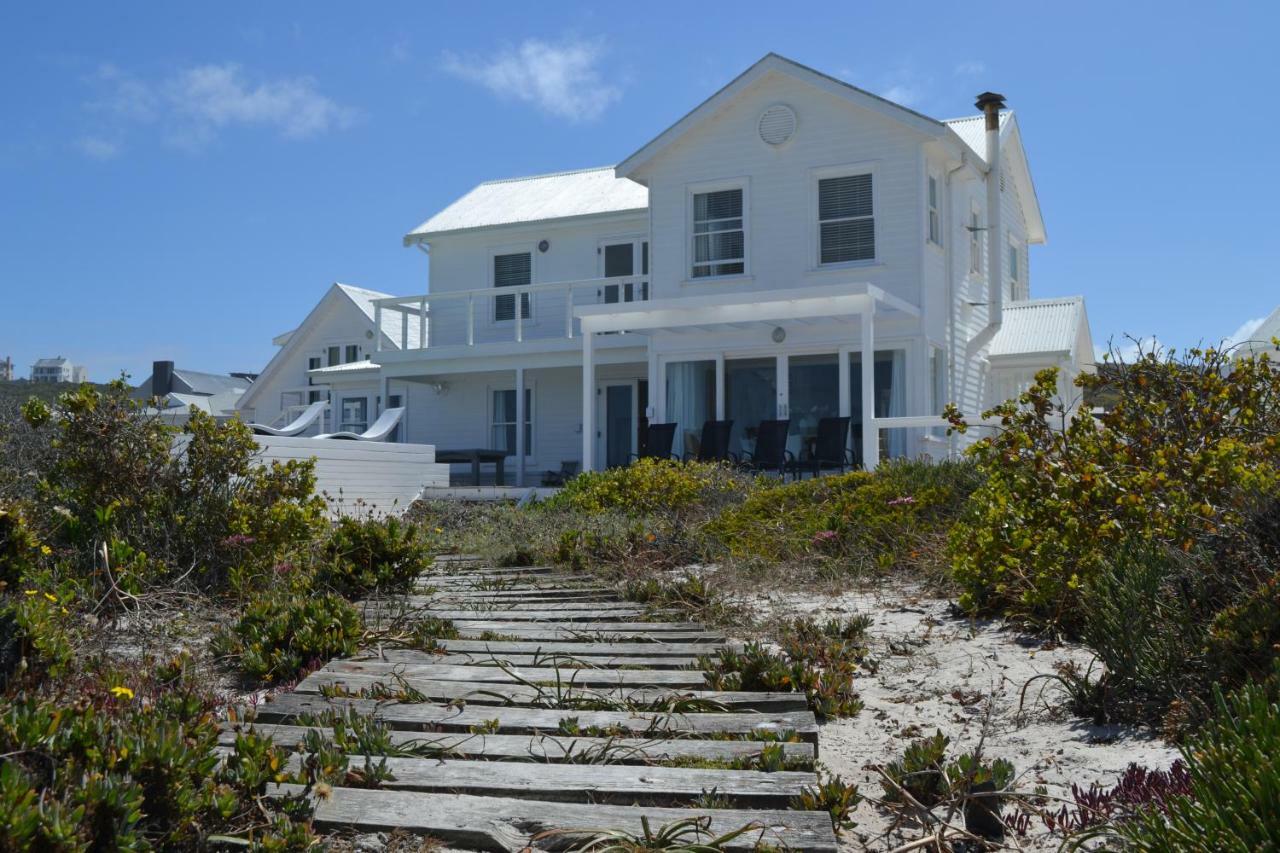 Pearl Bay Beach Home Yzerfontein Exterior photo